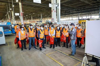 走进哈尔滨制造基地 黑龙江农业机械化技术推广总站来访交流